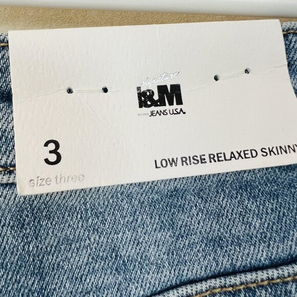 NWT I&M Jeans Women's Distressed Tom Girl High Rise Stretch Blue Jeans Size 3 - Picture 9 of 14